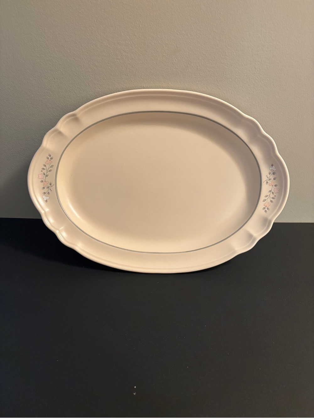 Pfaltzgraff Remembrance 14” Oval Serving Platter